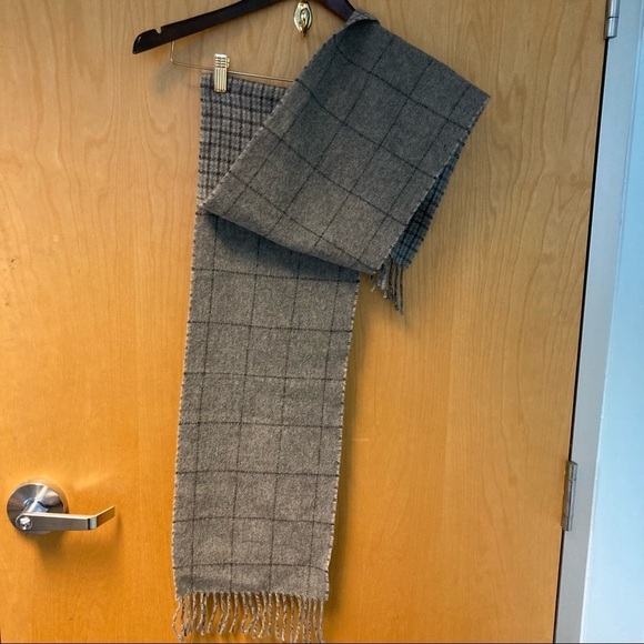 POLO Ralph Lauren Wool Blend Checkered Scarf with Fringe - Picture 3 of 6